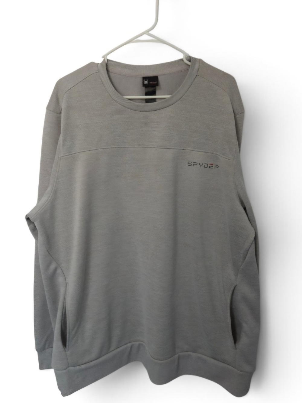 Spyder Men’s Light Gray Crewneck Performance Sweater with Subtle Red Accent
